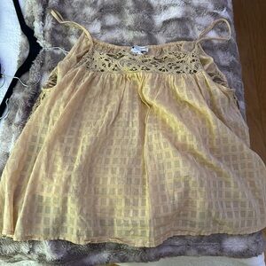 cute brown flowy top